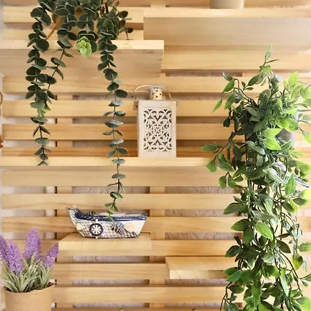 Vivian's Cozy Nei Apartman Néi Póri